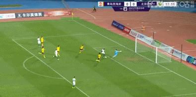 拜仁0-2落后法兰克福　第36分钟，拜仁被打花了！